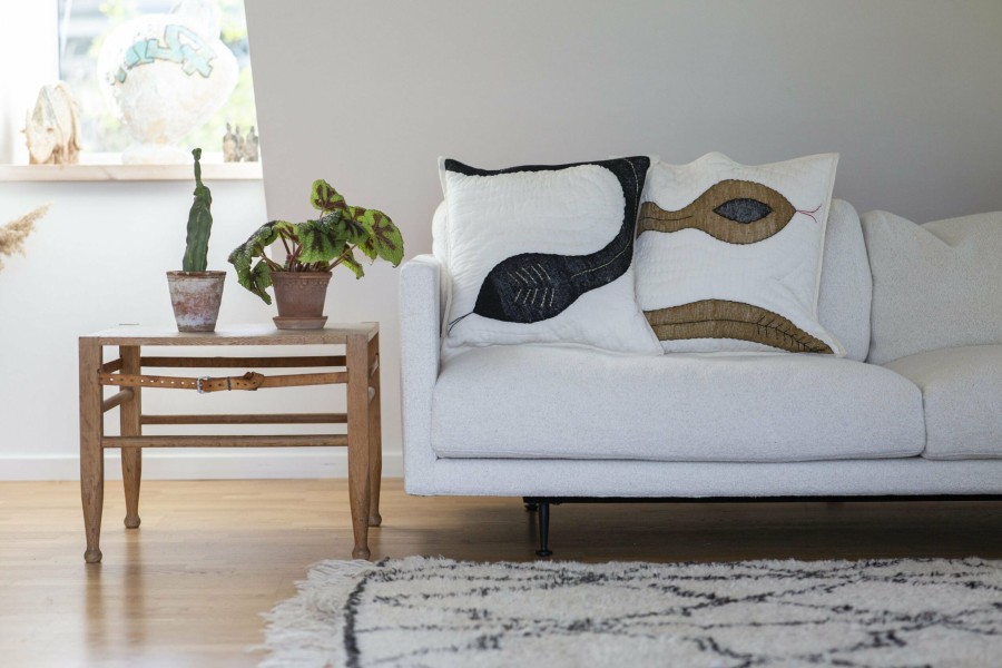 * Cushions & Throws | Tendy Style Black Snake Cushion