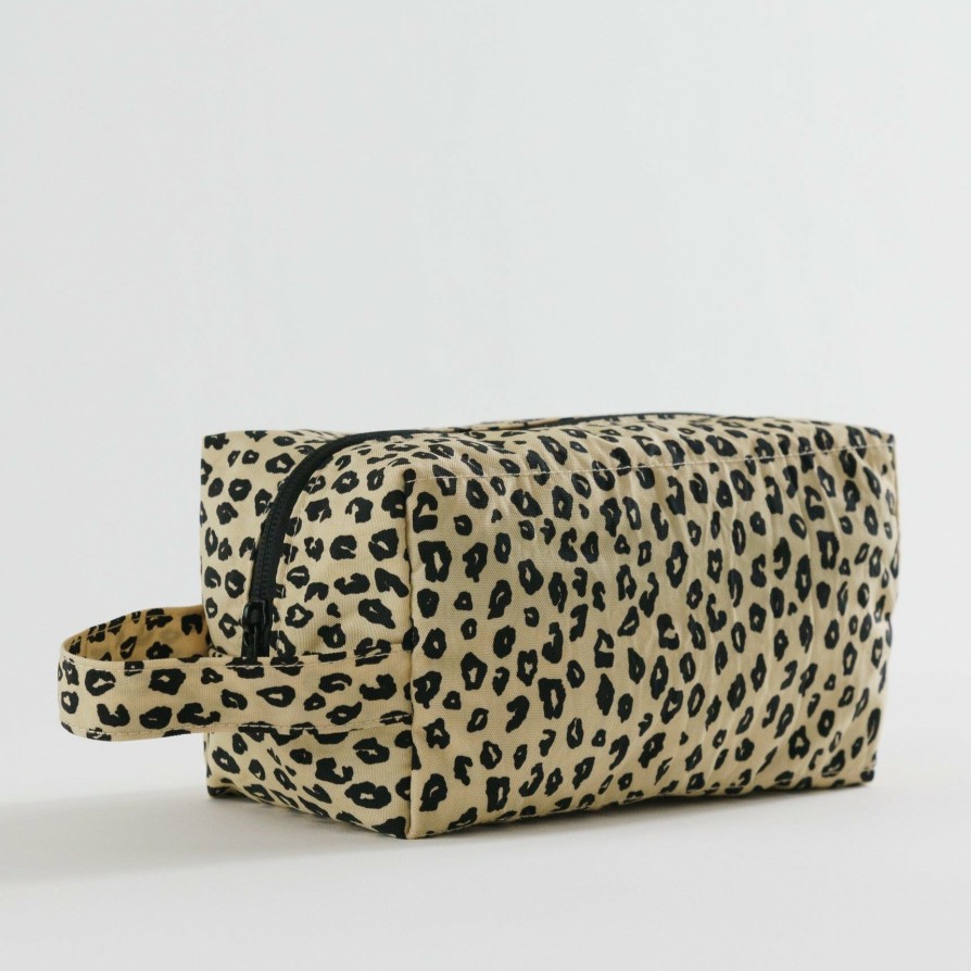 * Accessories | Promotion Honey Leopard Dopp Kit Case