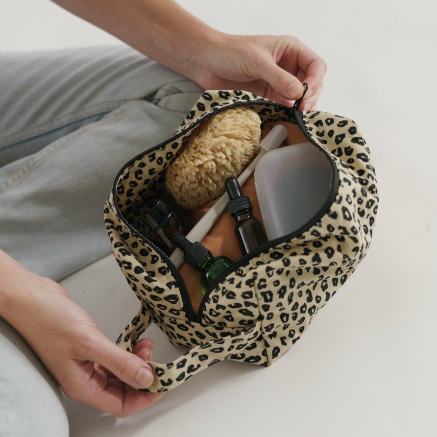 * Accessories | Promotion Honey Leopard Dopp Kit Case