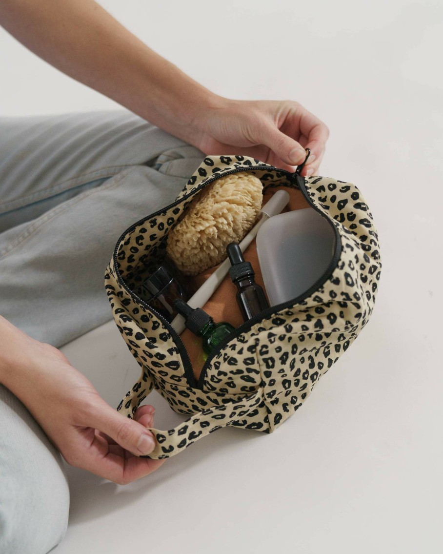 * Bath & Beauty | Large Choice Dopp Kit Honey Leopard Bag