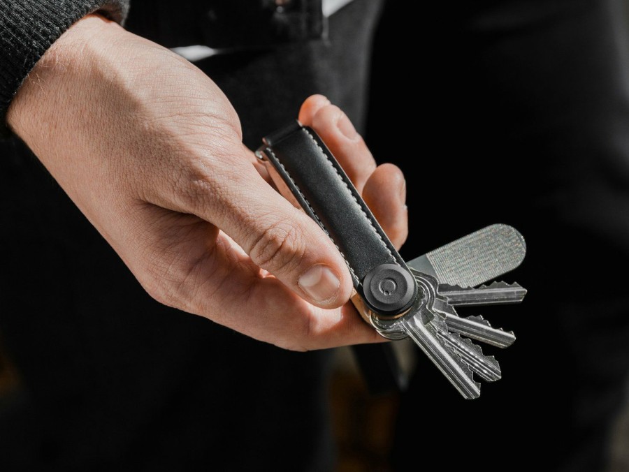 * Gents | New Arrivals Black Leather Key Organiser