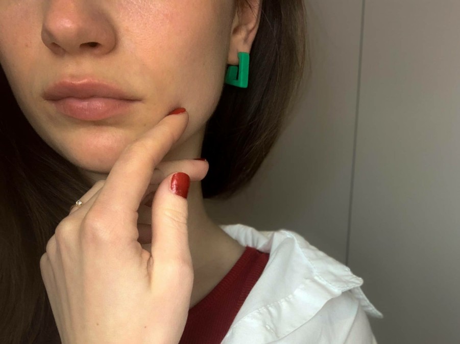 * Jewellery | Low Price Petra Green Matte Resin Square Earrings